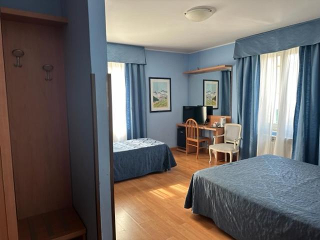 Hotel L'Isola Santa Marinella Buitenkant foto