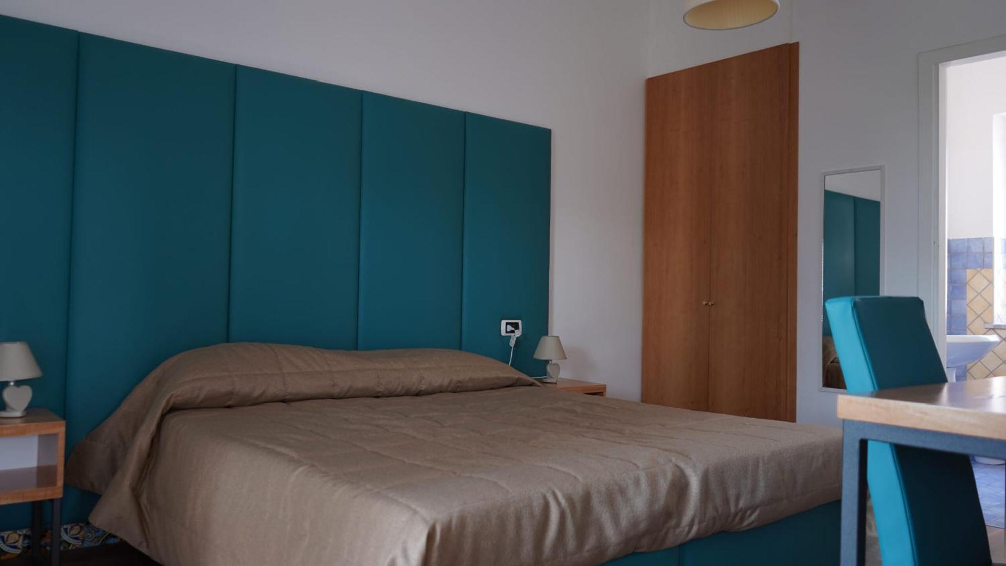Hotel L'Isola Santa Marinella Buitenkant foto